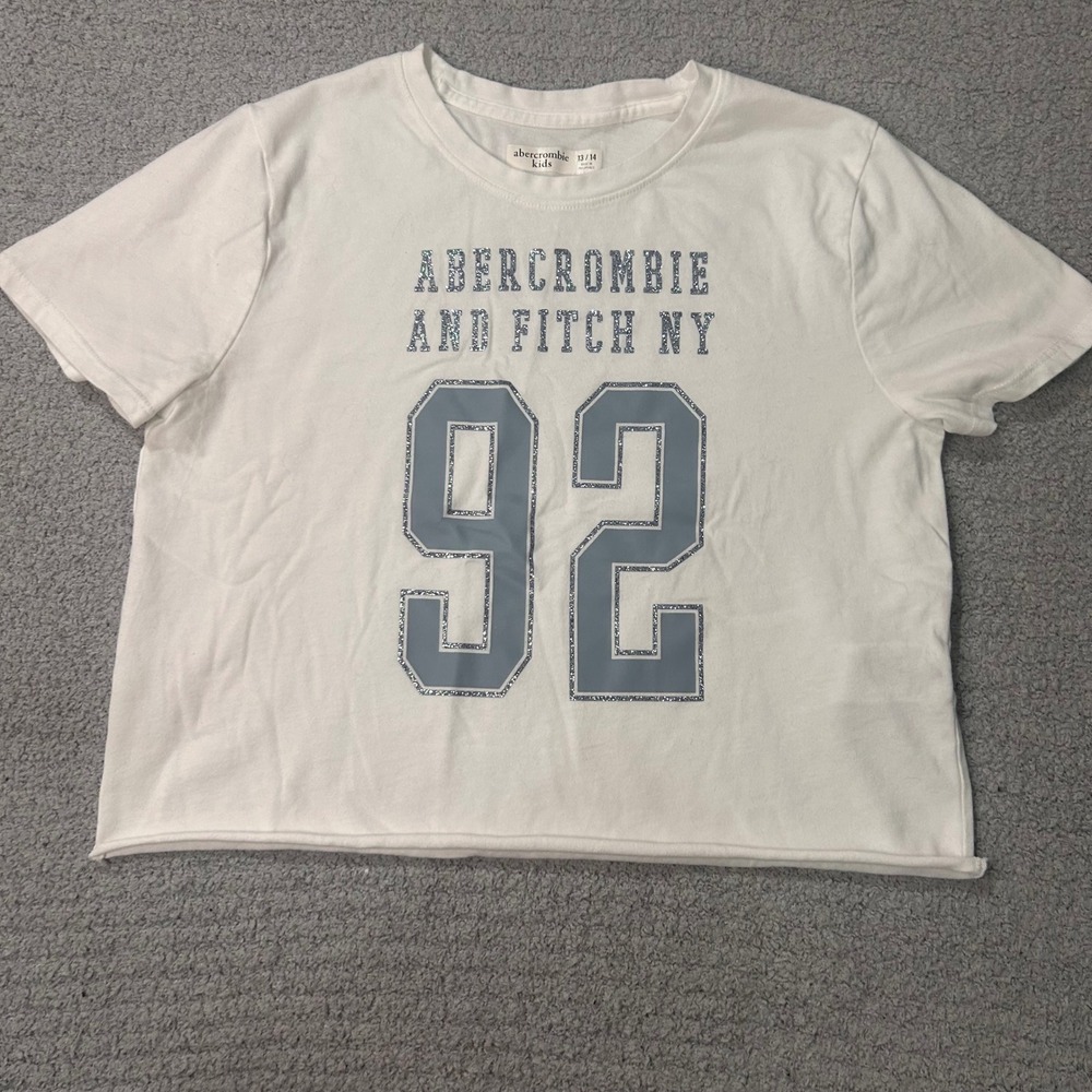 Abercrombie Kids Graphic Tee Cropped 13/14‎ White Varsity Glitter Y2K Sporty